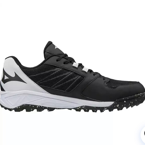Mizuno Women's Dominant All-Surface Turf Softball Shoes Size 12. - Picture 2 of 5
